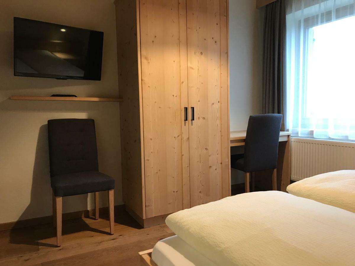 Platzerhof Apartman Monguelfo-Tesido / Welsberg-Taisten Kültér fotó